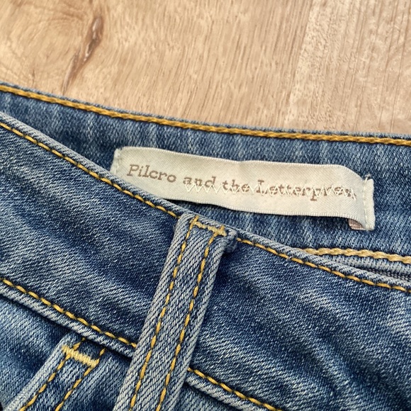 Pilcro and The Letterpress Anthropologie Script Hi Low  Jeans - Picture 4 of 7